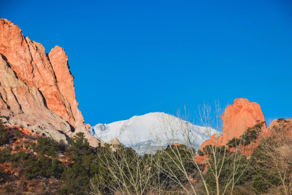 pikes peak covered in snow